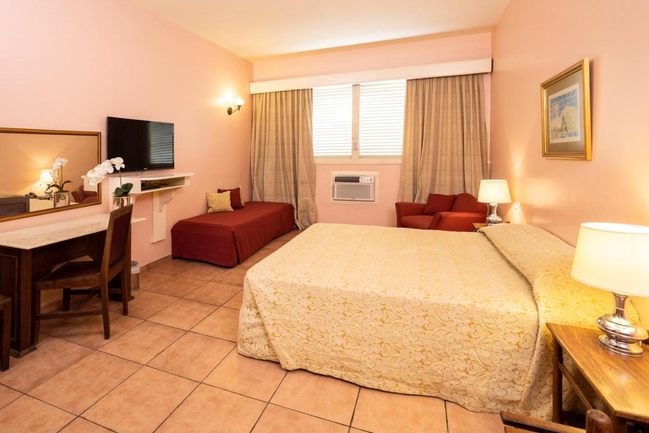 Dayrell Hotel E Centro De Convencoes ベロ・オリゾンテ エクステリア 写真